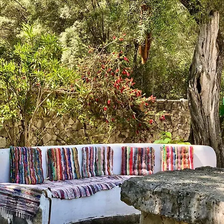 Willa Sikia Katokhórion